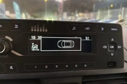 Photo 19 Peugeot Partner  FOURGON STANDARD 650 KG PURETECH 110 S&S BVM6