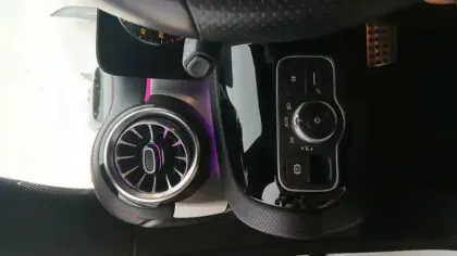 Photo 19 Mercedes CLA  Coupé 220 d 8G-DCT