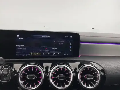 Photo 81 Mercedes CLA  Coupé 220 d 8G-DCT