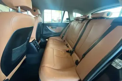 Photo 15 BMW Serie 3 Touring 318i 136 ch BVA8