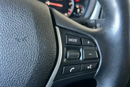 Photo 24 BMW Serie 3 Touring 318i 136 ch BVA8