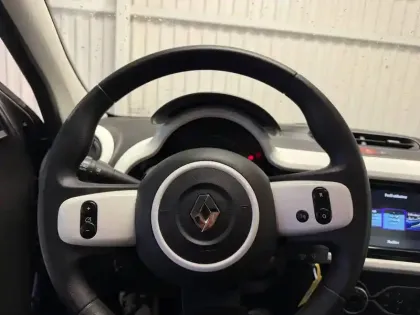 Photo 28 Renault Twingo  III SCe 65