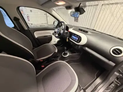 Photo 22 Renault Twingo  III SCe 65