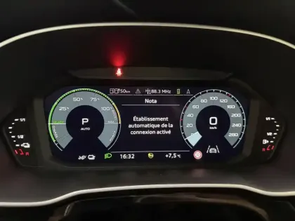 Photo 33 Audi Q3  45 TFSIe 245 ch S tronic 6