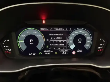 Photo 21 Audi Q3  45 TFSIe 245 ch S tronic 6