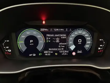 Photo 23 Audi Q3  45 TFSIe 245 ch S tronic 6