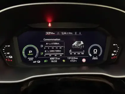 Photo 22 Audi Q3  45 TFSIe 245 ch S tronic 6