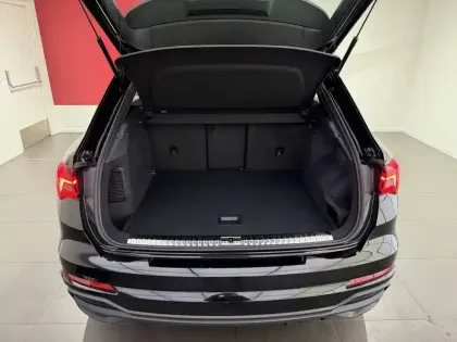 Photo 9 Audi Q3  45 TFSIe 245 ch S tronic 6