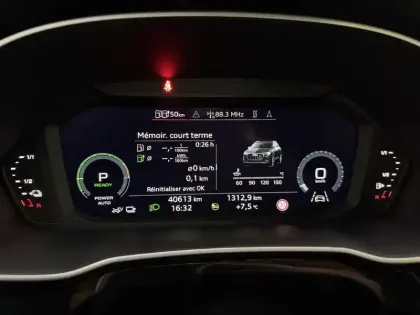 Photo 24 Audi Q3  45 TFSIe 245 ch S tronic 6