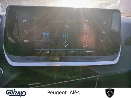 Photo 12 Peugeot 2008  Electrique 136 ch
