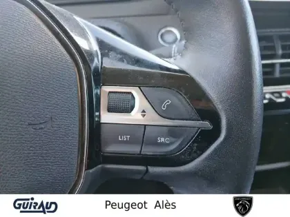 Photo 56 Peugeot 2008  Electrique 136 ch