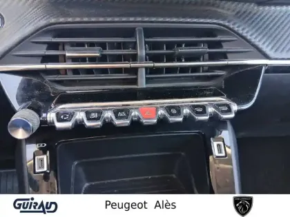Photo 39 Peugeot 2008  Electrique 136 ch