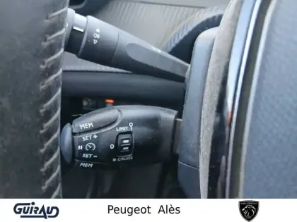 Photo 58 Peugeot 2008  Electrique 136 ch