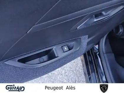 Photo 12 Peugeot 208  Electrique 50 kWh 136ch