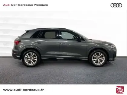 Photo 7 Audi Q3 35 TDI 150 ch S tronic 7 S line plus