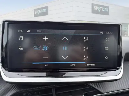 Photo 10 Peugeot 2008  PureTech 100 S&S BVM6 Active