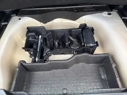 Photo 26 Peugeot 2008  PureTech 100 S&S BVM6 Active