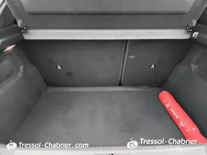 Photo 7 Peugeot 208  Hybrid 136 e-DCS6 GT