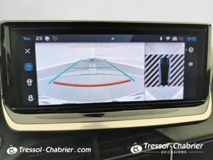 Photo 25 Peugeot 208  Hybrid 136 e-DCS6 GT