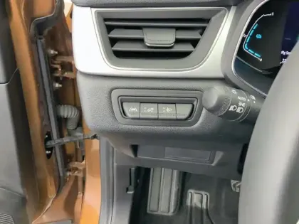 Photo 16 Renault Captur  E-Tech 145 SL Rive Gauche