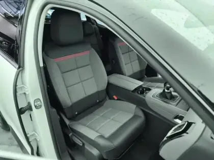 Photo 8 Citroën C5 aircross  BlueHDi 130 S&S BVM6 C-Series