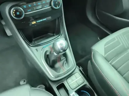 Photo 23 Ford Puma  1.0 Flexifuel 125 ch mHEV S&S BVM6 ST-Line