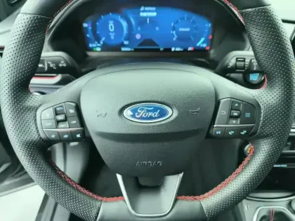 Photo 18 Ford Puma  1.0 Flexifuel 125 ch mHEV S&S BVM6 ST-Line