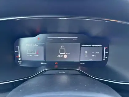 Photo 13 Citroën C5 aircross  1.2 Hybride 145ch MAX boite automatique