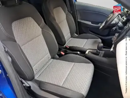 Photo 19 Renault Clio  1.6 E-Tech hybride 145ch Evolution