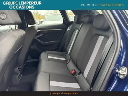 Photo 5 Audi A3  Sportback 30 TFSI 110ch Mild Hybrid Design S tronic 7