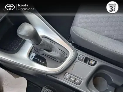 Photo 29 Toyota Yaris  116h Design 5p MY22