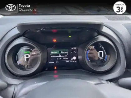 Photo 13 Toyota Yaris  116h Design 5p MY22