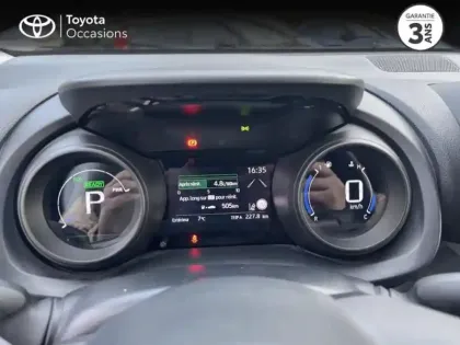 Photo 28 Toyota Yaris  116h Design 5p MY22