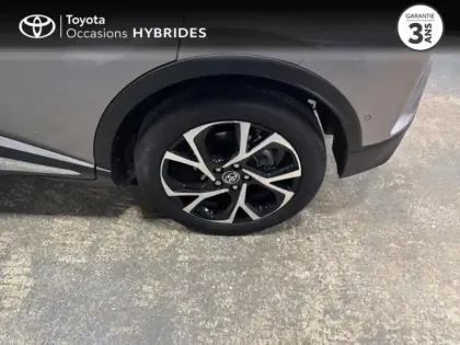 Photo 5 Toyota C-HR  122h Collection 2WD E-CVT MY22