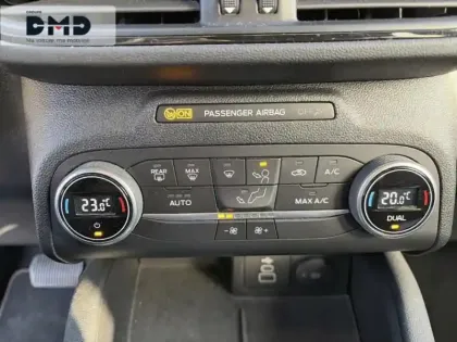 Photo 12 Ford Kuga  2.5 Duratec 190ch FHEV E85 ST-Line BVA