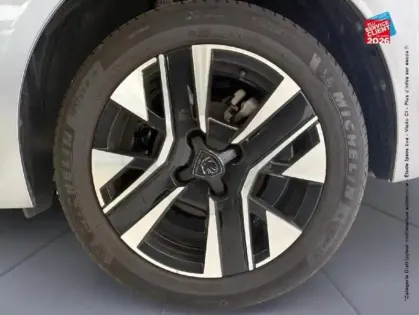 Photo 9 Peugeot 208  1.2 100ch S&S Allure