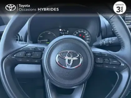 Photo 12 Toyota Yaris  116h Dynamic 5p MC24