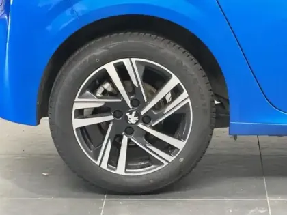 Photo 10 Peugeot 208  1.2 PureTech 100ch S&S Allure  Pack