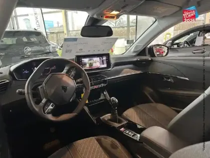 Photo 14 Peugeot 208  1.2 PureTech 100ch S&S Allure