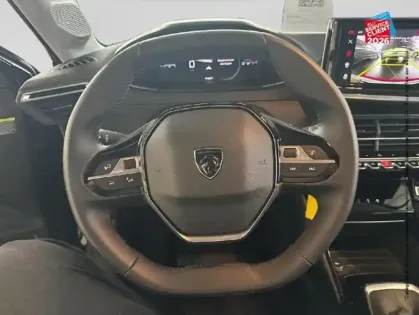 Photo 11 Peugeot 208  1.2 PureTech 100ch S&S Allure