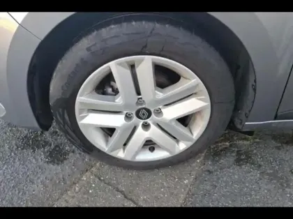 Photo 12 Renault Clio  1.0 TCe 90ch Evolution - 24