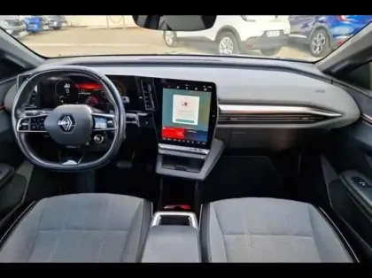 Photo 8 Renault Megane  E-Tech Electric EV60 220ch Techno optimum charge