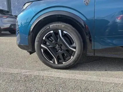 Photo 10 Peugeot 3008  Electrique 210ch Batterie 73 kWh GT