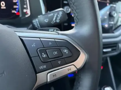 Photo 13 Volkswagen Taigo  1.0 TSI 116ch R-Line Edition DSG7