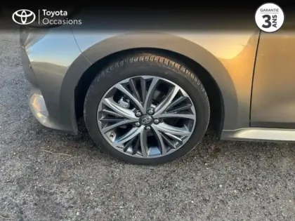 Photo 8 Toyota Yaris  116h Iconic 5p MY22