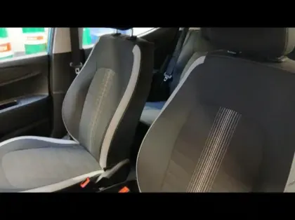 Photo 8 Hyundai I10  1.0 67ch ECO Intuitive BVR