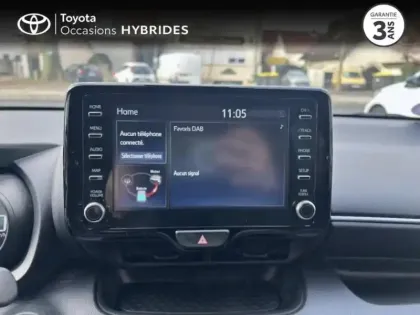 Photo 11 Toyota Yaris  116h Design 5p MC24