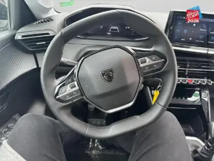 Photo 32 Peugeot 208  1.2 100ch S/S Allure Carplay