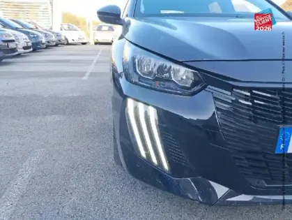 Photo 5 Peugeot 208  1.2 100ch S/S Allure Carplay