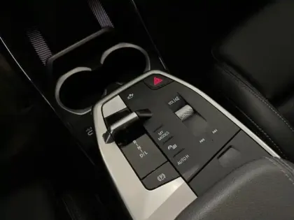 Photo 10 BMW X1  sDrive18d 150ch xLine